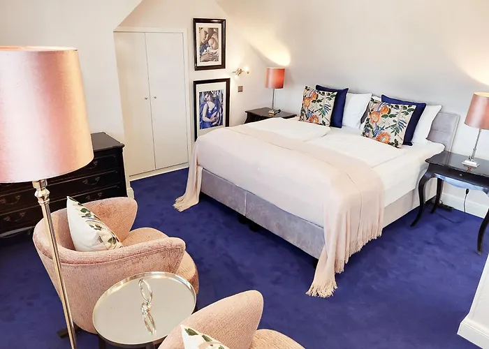 Boutique Hotel Sir & Lady Astor - The Charming City Hotels