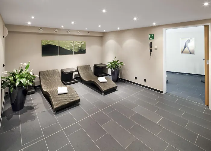 Voco Dusseldorf Seestern By Ihg